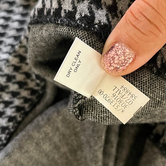 Banana Republic Women’s Black Gray Houndstooth Sheath Dress Size Medium - Picture 5 of 5